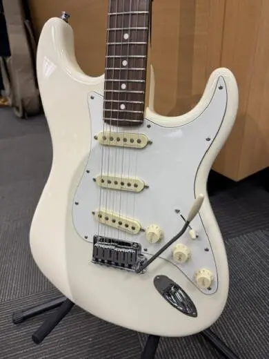 Fender - JEFF BECK STRAT 2